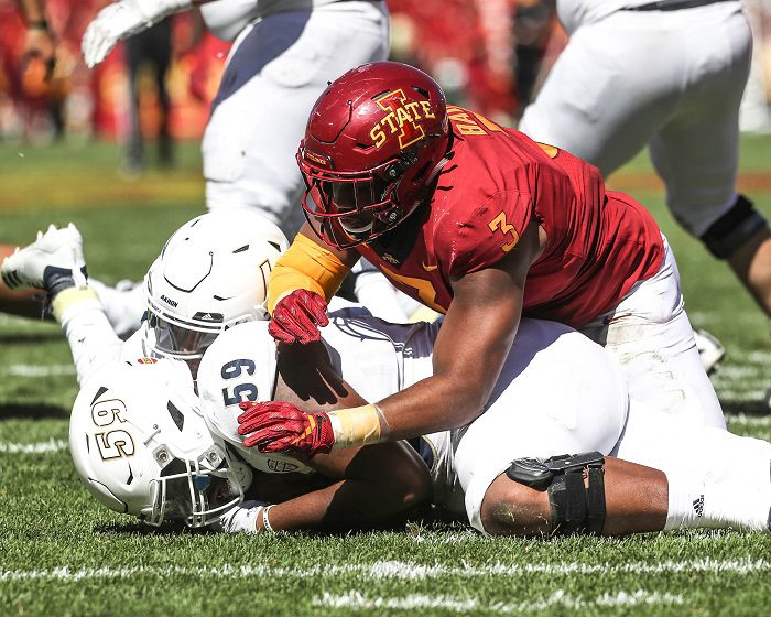 NCAA Football: Akron at Iowa State
