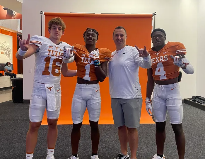 Texas Target Arch Manning Impresses Everyone at His Spring Game