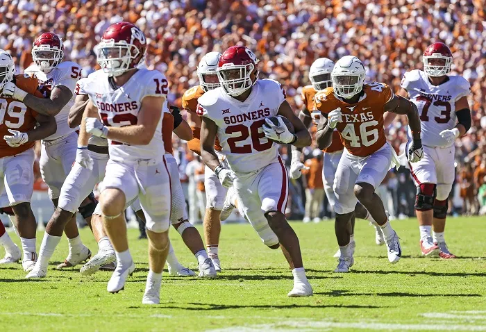 NCAA Football: Oklahoma at Texas