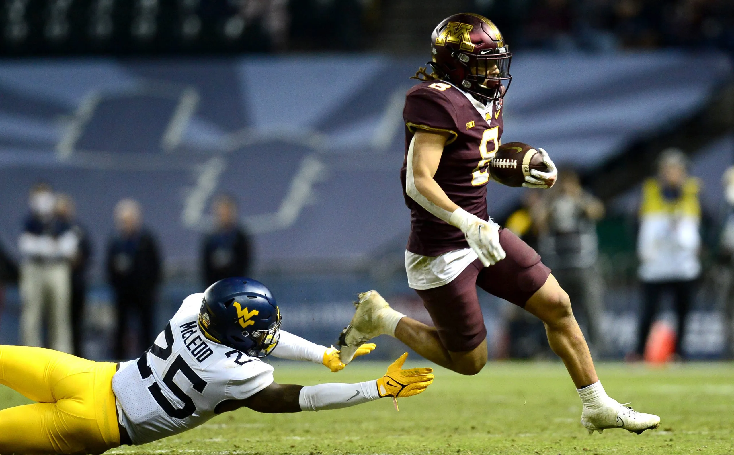 Kansas Football Lands Former Minnesota RB Ky Thomas