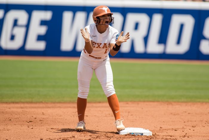 Three Thoughts On Texas' 5-2 Win Over Arizona In Wcws