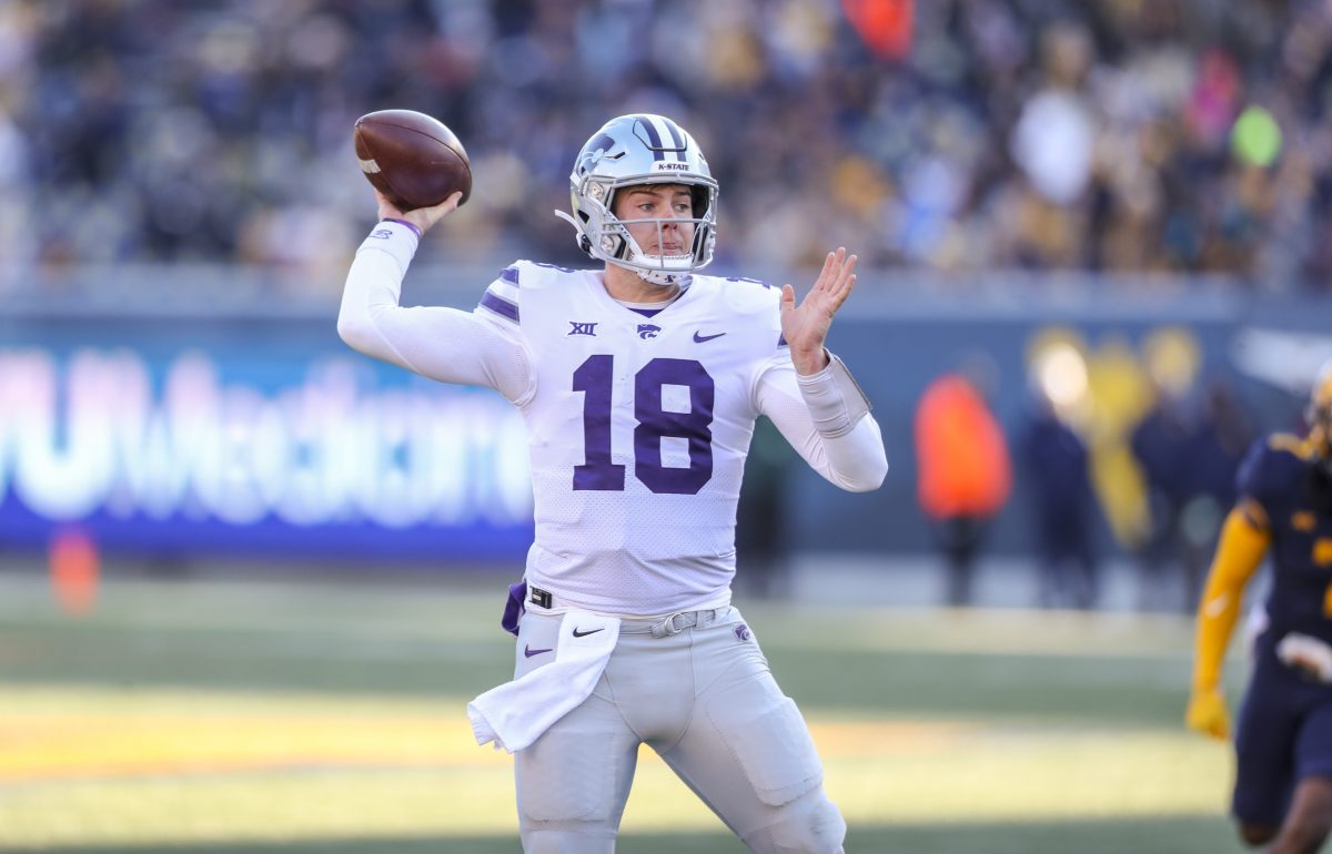 WATCH KState QB Will Howard Power Cleans 315 Pounds