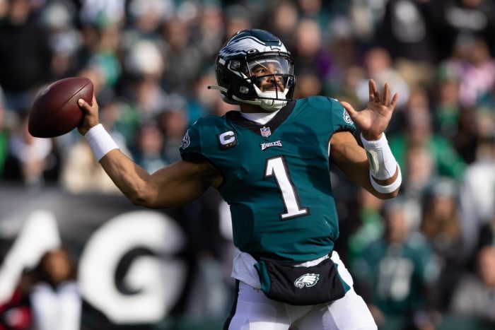 Super Bowl: Is Jalen Hurts playing in Super Bowl LVII tonight? Injury  update on the Eagles QB