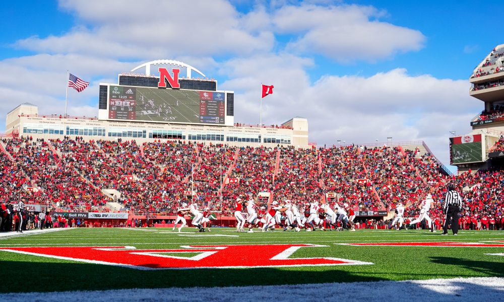 NCAA Football Wisconsin | Heartland College Sports