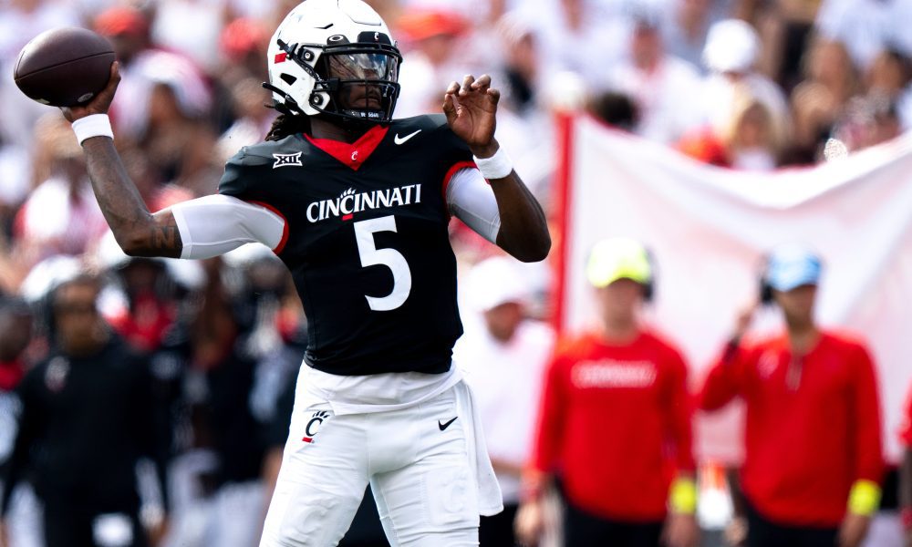 cincinnati bearcats away uniforms