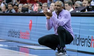 Mar 14, 2024; Kansas City, MO, USA; Kansas State Wildcats coach Jerome Tang on the side lines during the first half Iowa State Cyclones at T-Mobile Center. Mandatory Credit: William Purnell-USA TODAY Sports