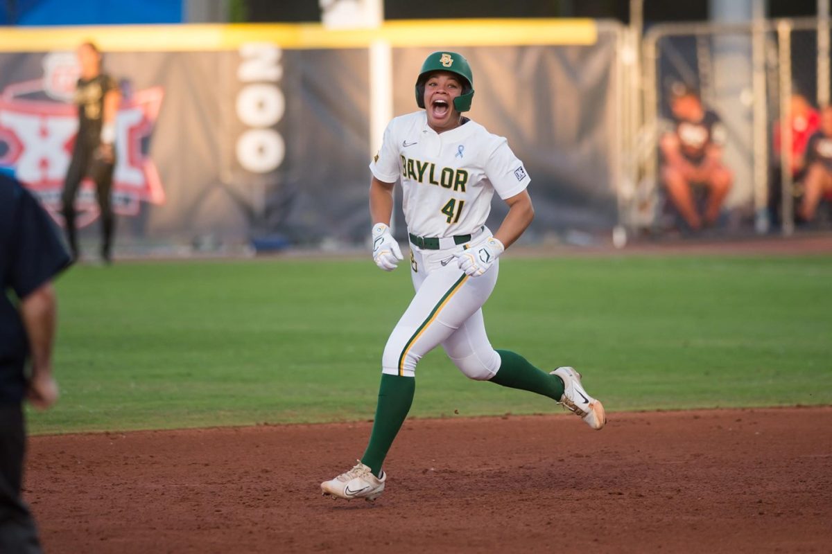 Baylor Softball Aliyah Binford