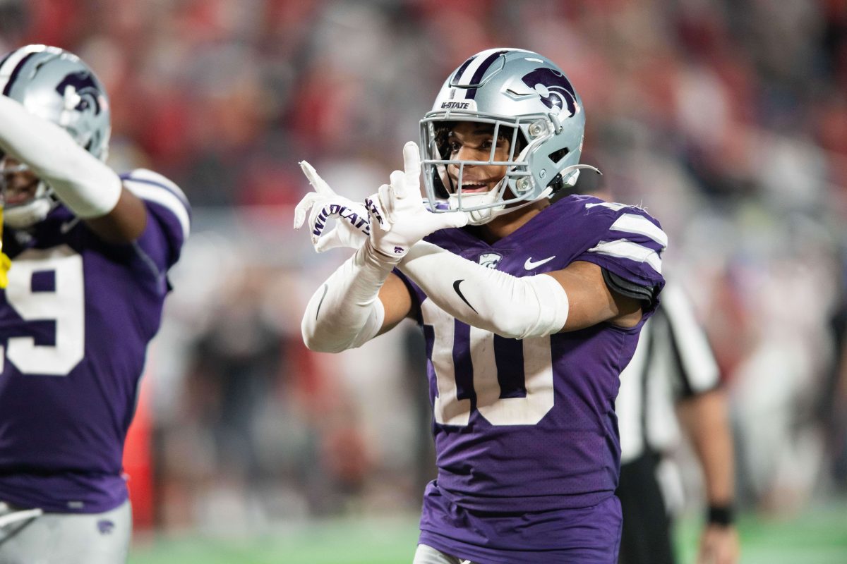 NCAA Football: Pop-Tarts Bowl-North Carolina State at Kansas State