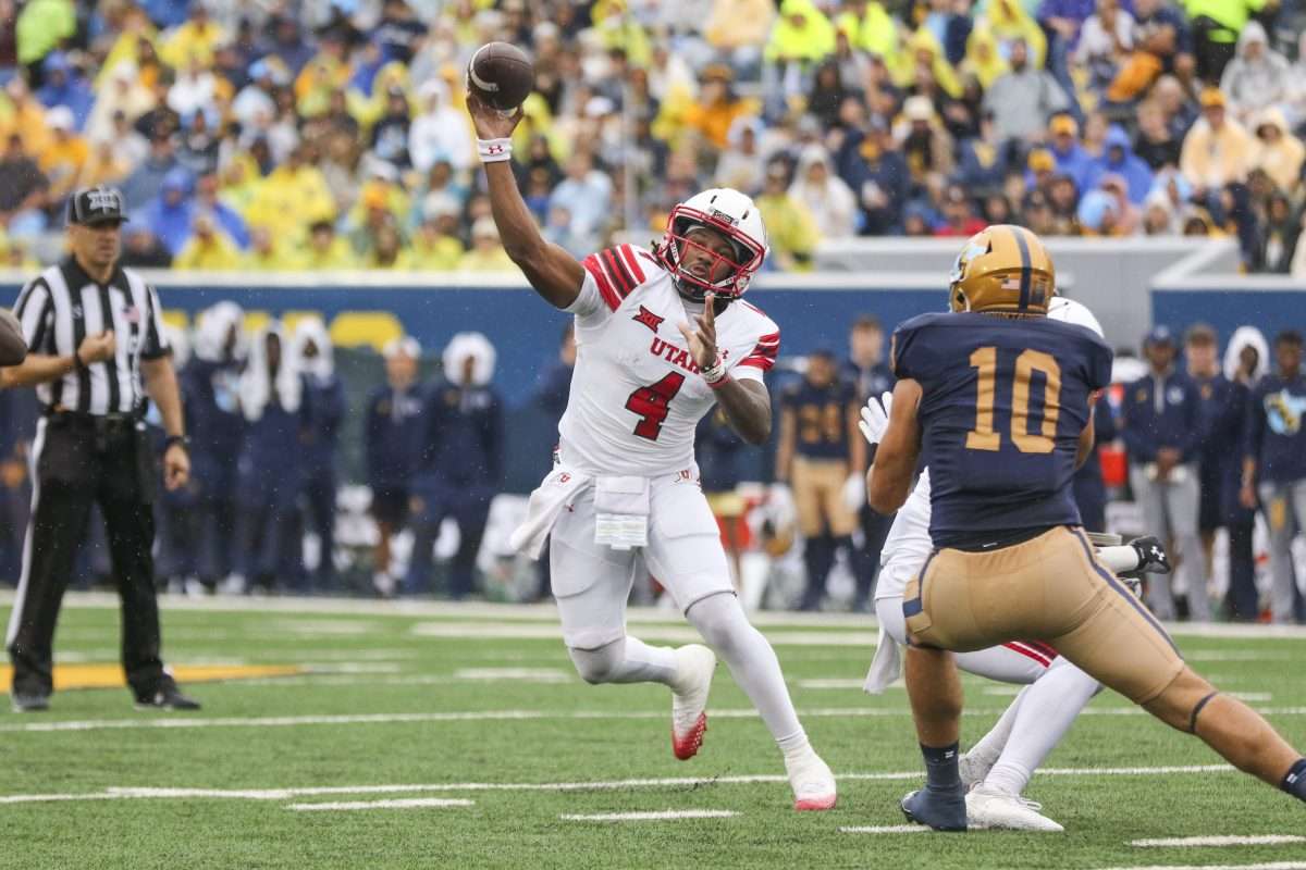 NCAA Football: Utah at West Virginia