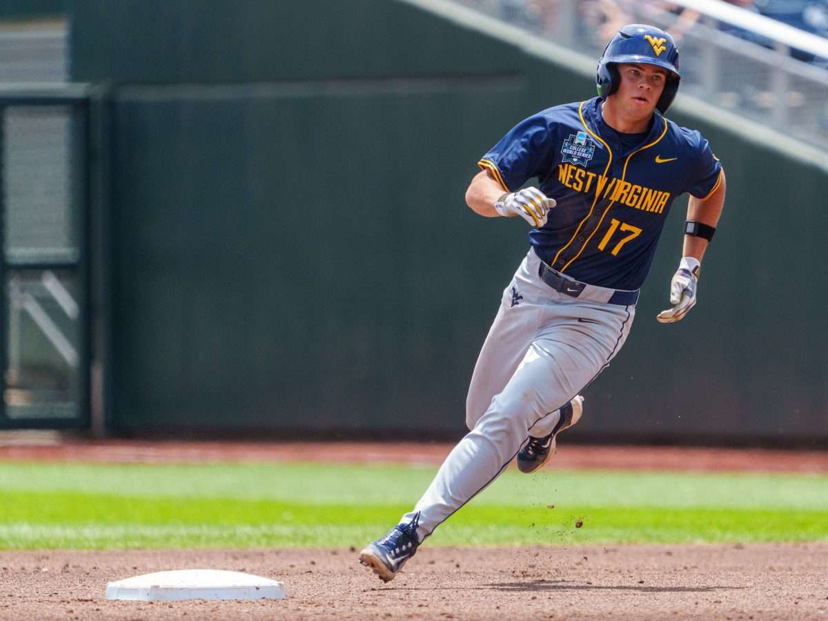 NCAA Baseball: Division I Mens College World Series-Troy v West Virginia